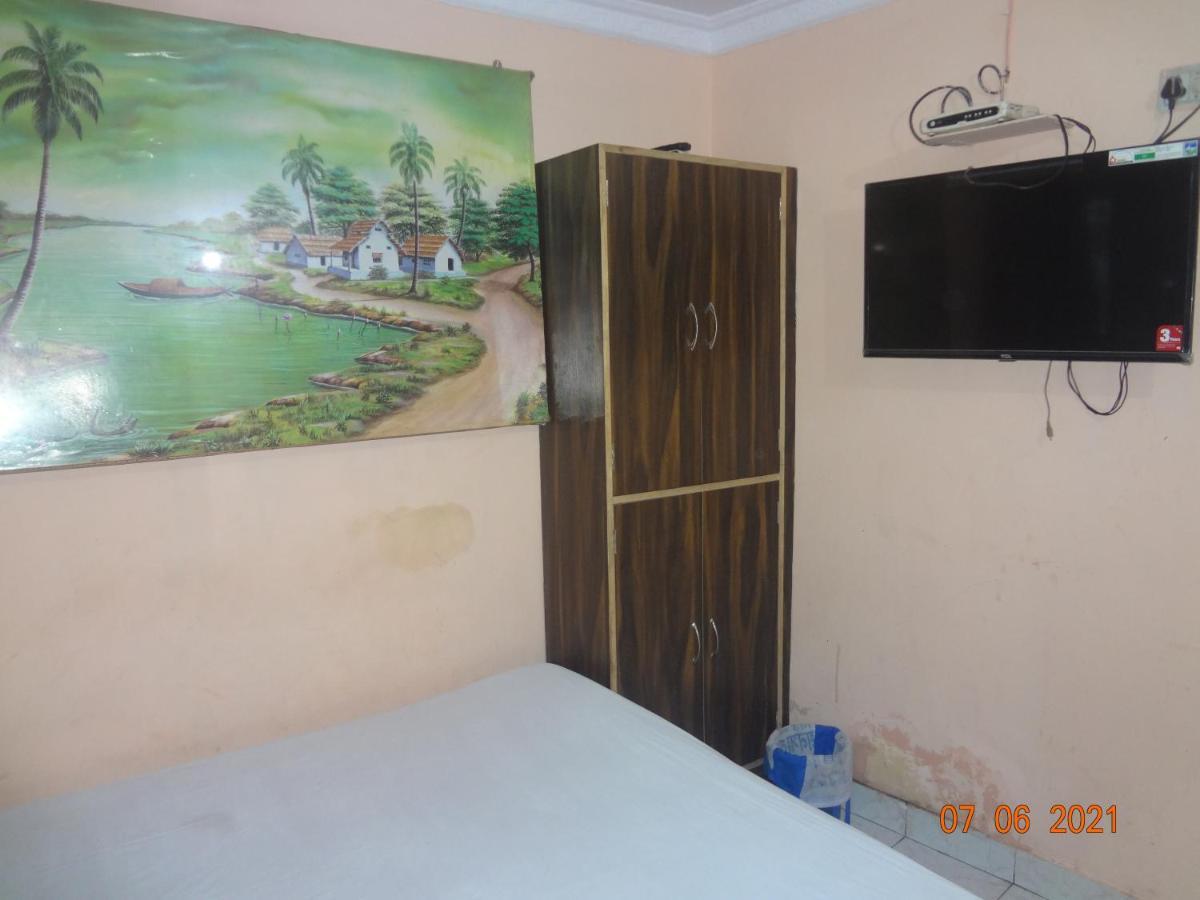 Khaja Habib Hotel Калькутта Экстерьер фото